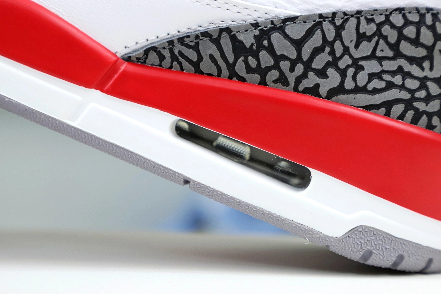 1st Kicks AIR JORDAN BestValue 3RETRO Kimikick 1952 1122